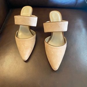 Ann Taylor Chai latte Suede kitten heel mules. Never worn Size 7M